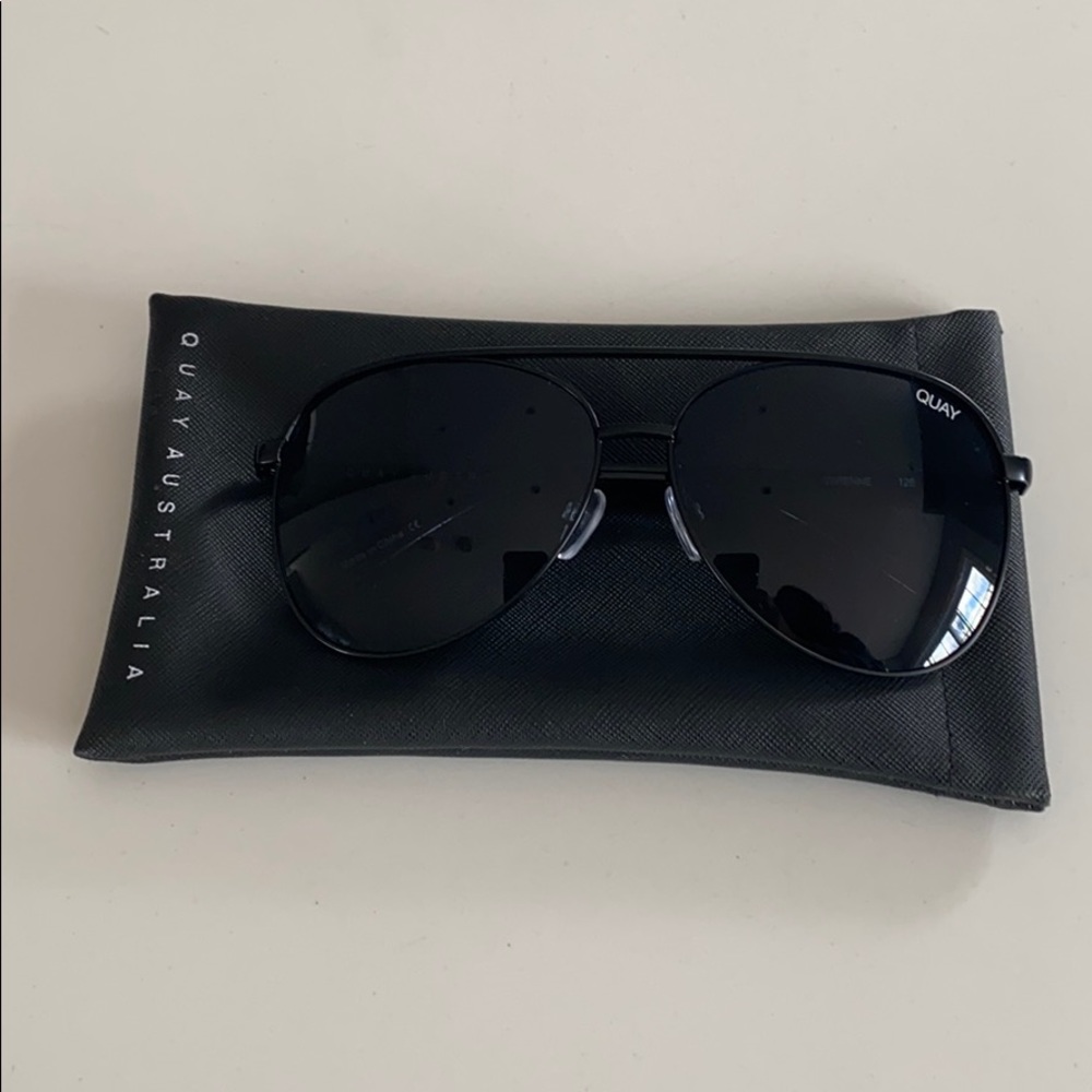 QUAY AUSTRALIA Sunglasses 🕶